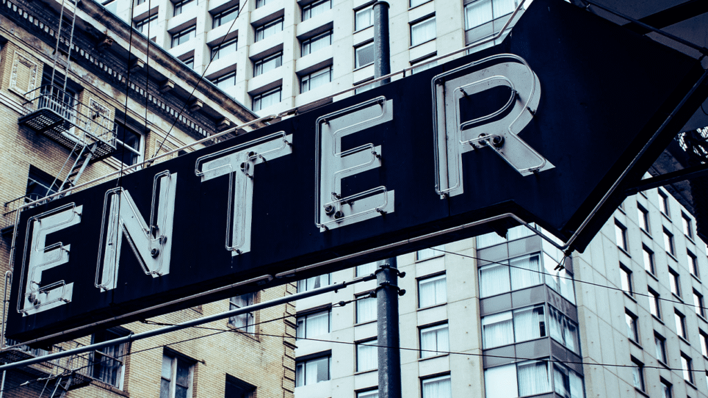 Checkonchain Analyst Says AI Rotation Creates Bitcoin’s Next Major Entry Point for Holders Checkonchain Analyst Says AI Rotation Creates Bitcoin's Next Major Entry Point for Holders