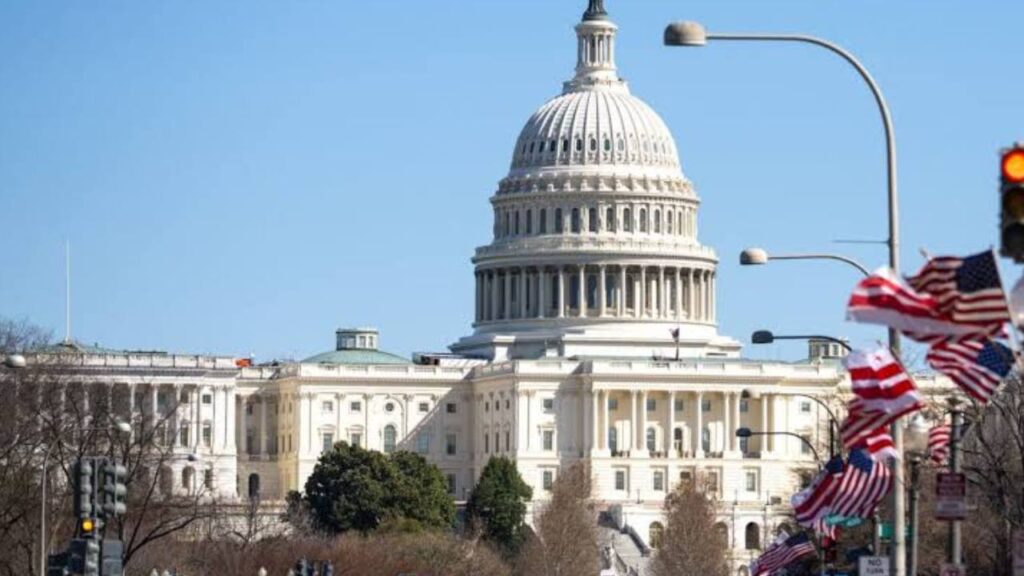 Senator Seeks Trump Crypto Ban as 63% Call His Profits Inappropriate Senator Seeks Trump Crypto Ban as 63% Call His Profits Inappropriate