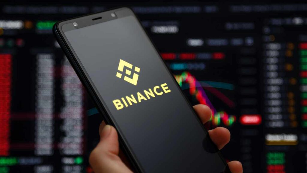 Bitcoin, Ether ETFs Pull In $706 Million as Crypto Demand Surges