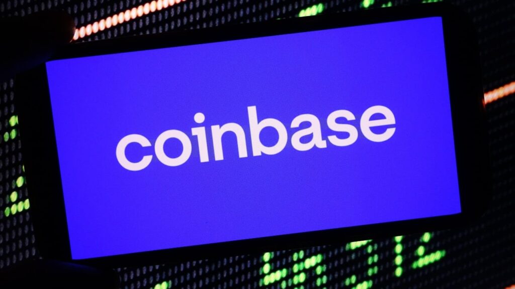 Banker Turned on Clients, Routing $932K to Coinbase for $1K+ – Bitcoin News Banker Turned on Clients, Routing $932K to Coinbase for $1K+