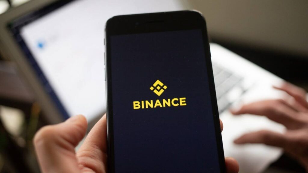 XRP Jumps 8.7% as Peter Brandt's Chart Signals Advance to $5.40