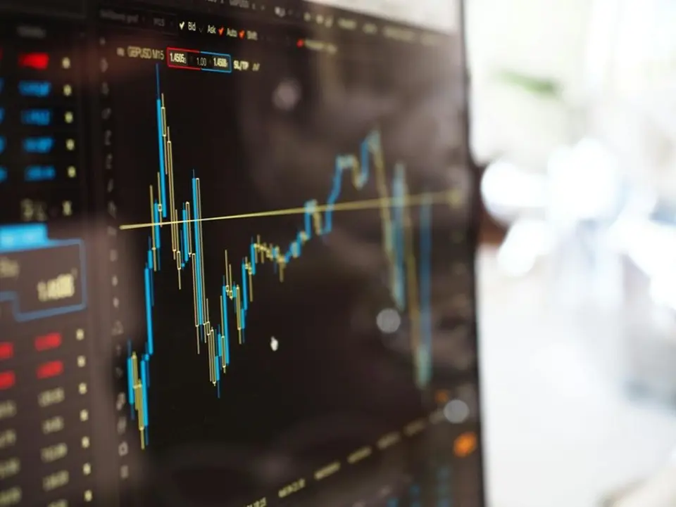 European stock markets finish with modest gains