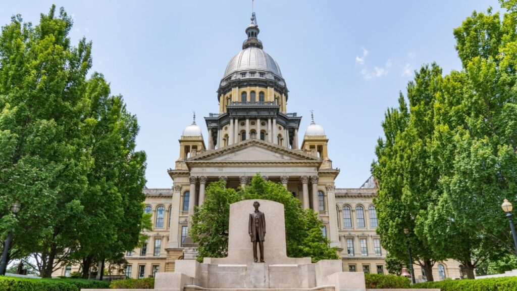 Illinois Crypto Tax Faces New Court Bid Before It Hits Residents Illinois Crypto Tax Faces New Court Bid Before It Hits Residents