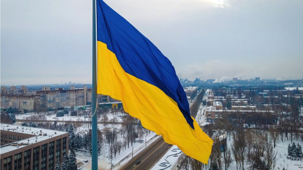Ukraine’s ‘Kinetic Sanctions’ Disrupt Russian A7A5 Stablecoin Services: Elliptic Ukraine's 'Kinetic Sanctions' Disrupt Russian A7A5 Stablecoin Services: Elliptic