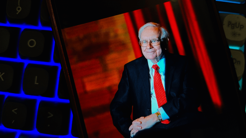 Warren Buffett's Son Didn't Know His Dad Was a Billionaire Until He Was in His 20s